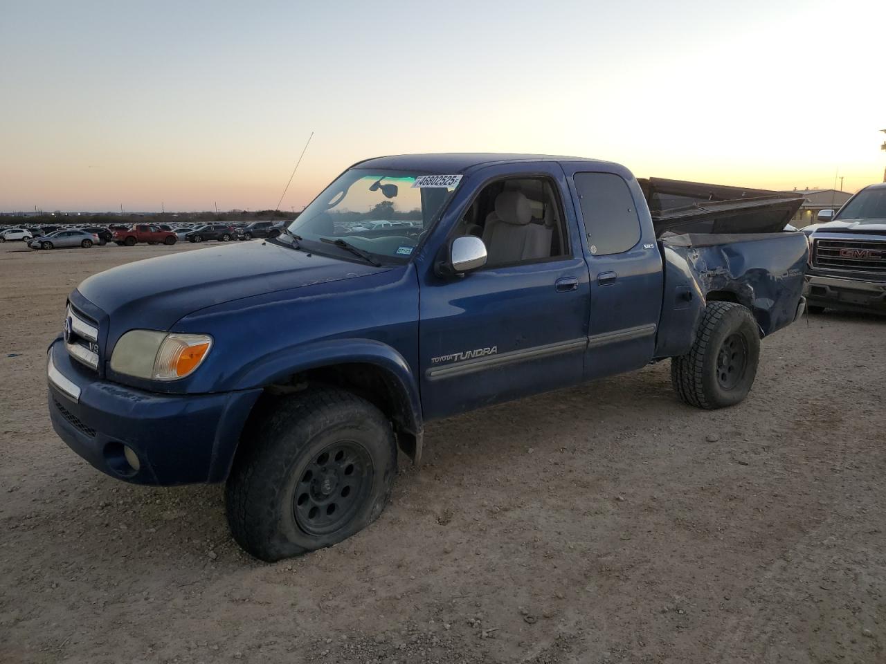TOYOTA TUNDRA ACC 2005