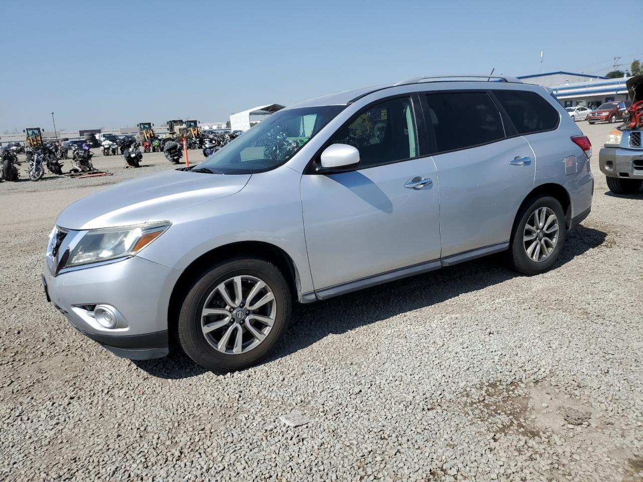 NISSAN PATHFINDER 2013