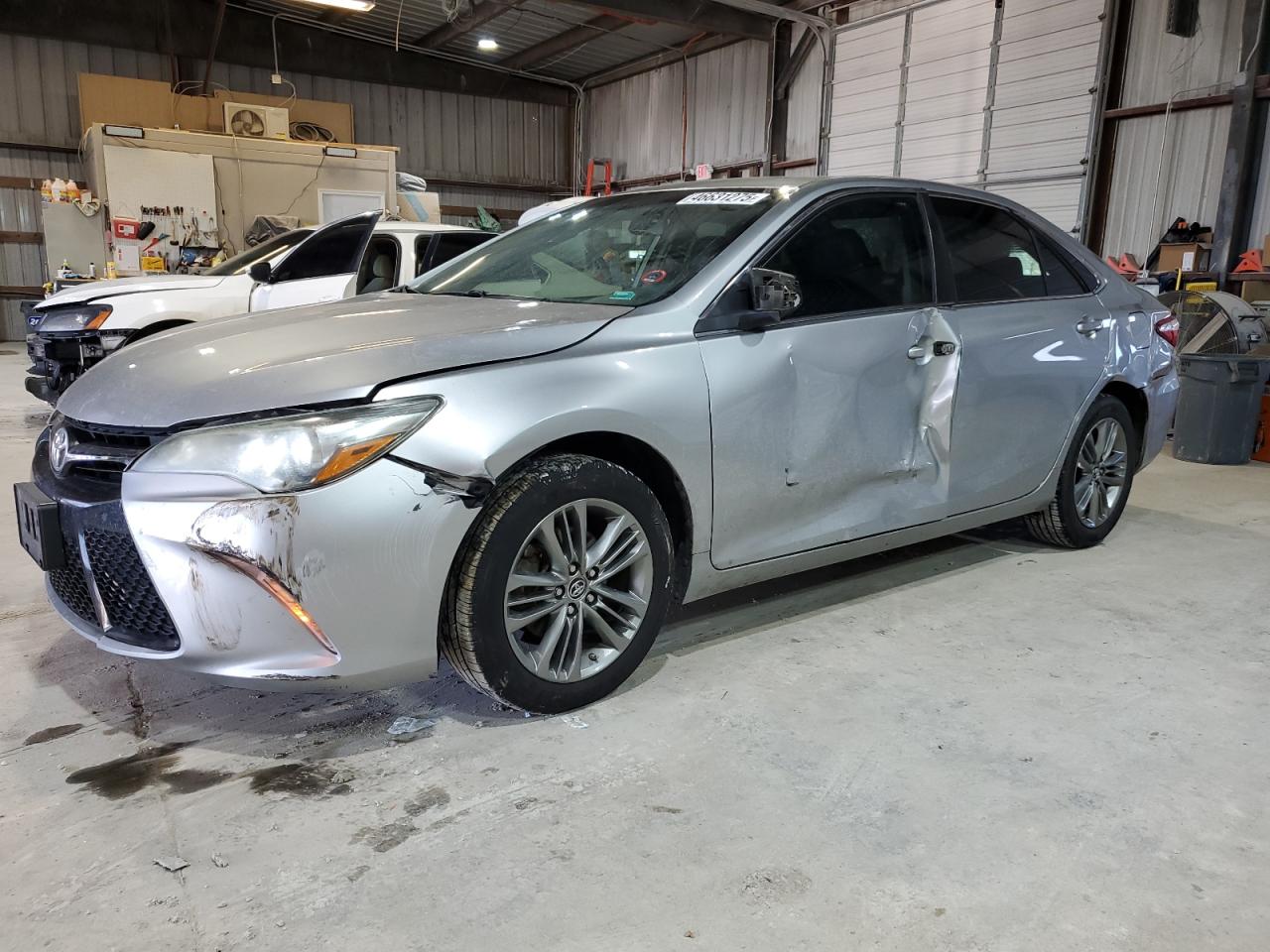 TOYOTA CAMRY LE 2015
