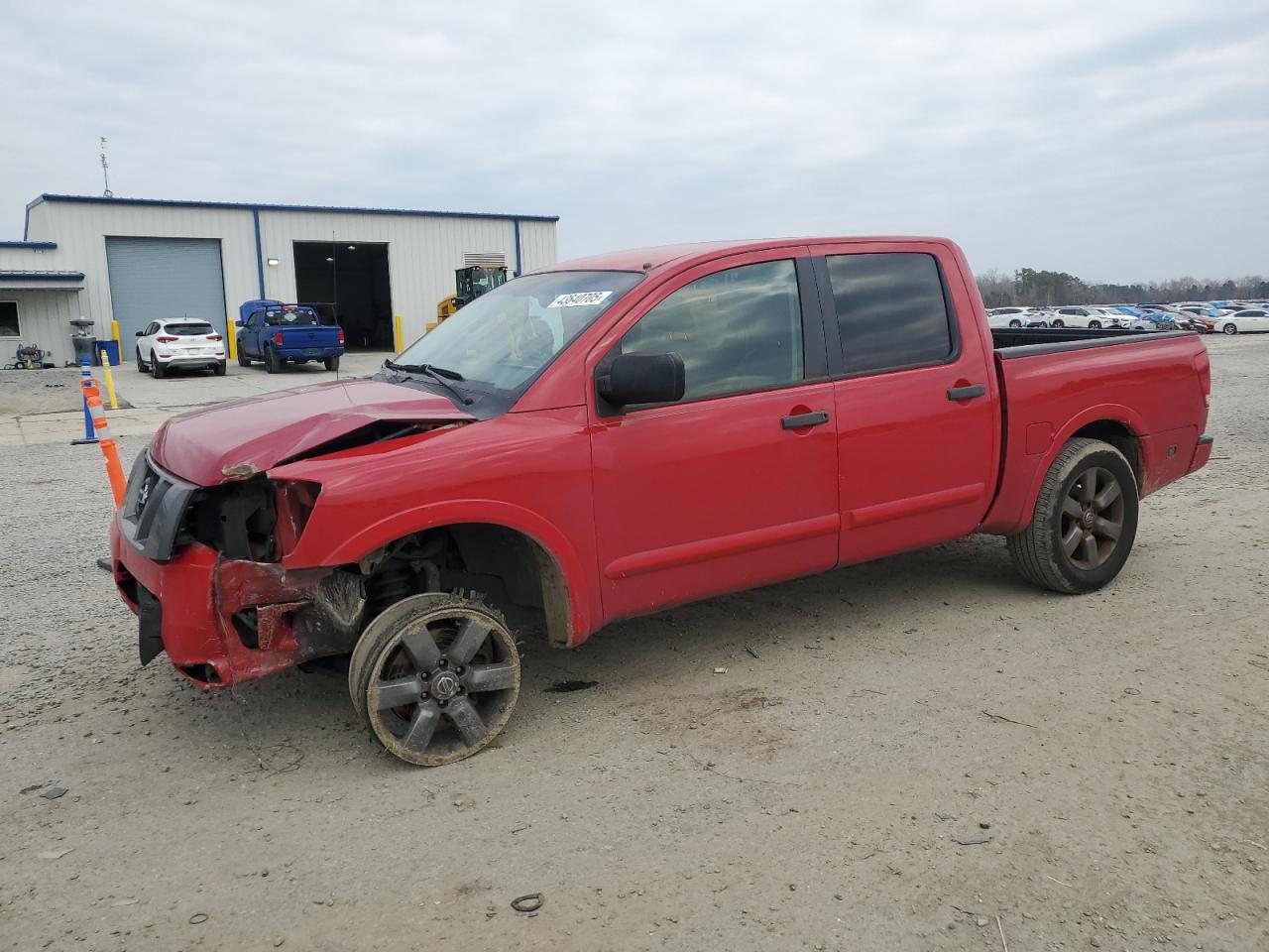 NISSAN TITAN S 2012