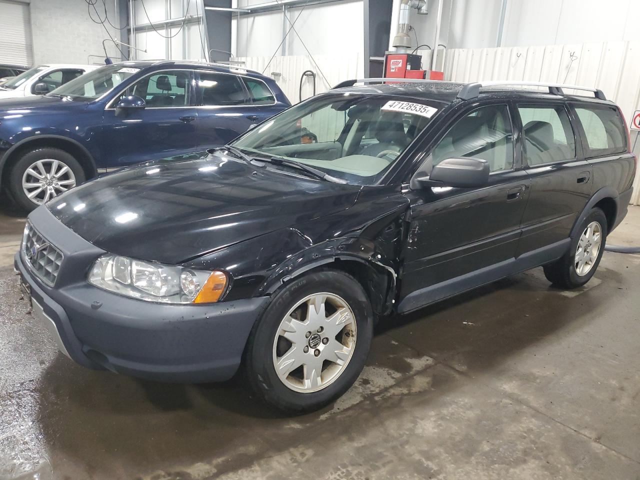 VOLVO XC70 2005