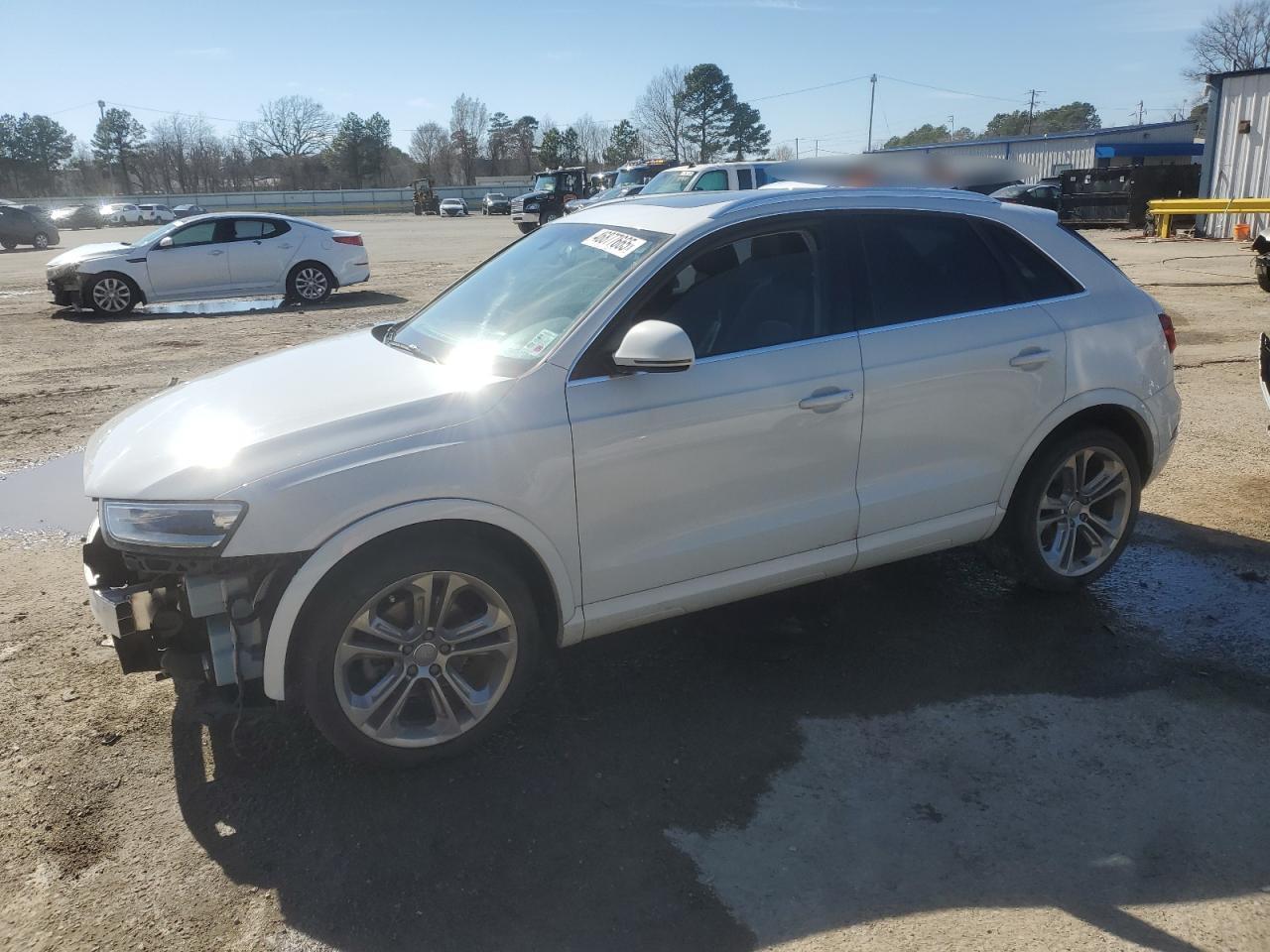 AUDI Q3 PREMIUM 2015
