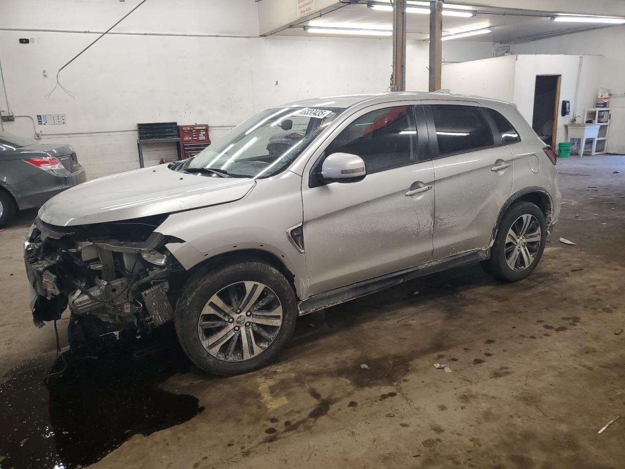 MITSUBISHI OUTLANDER 2020
