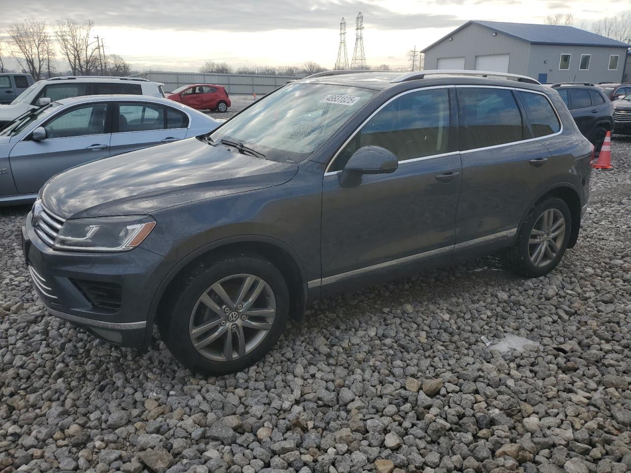 VOLKSWAGEN TOUAREG V6 2015