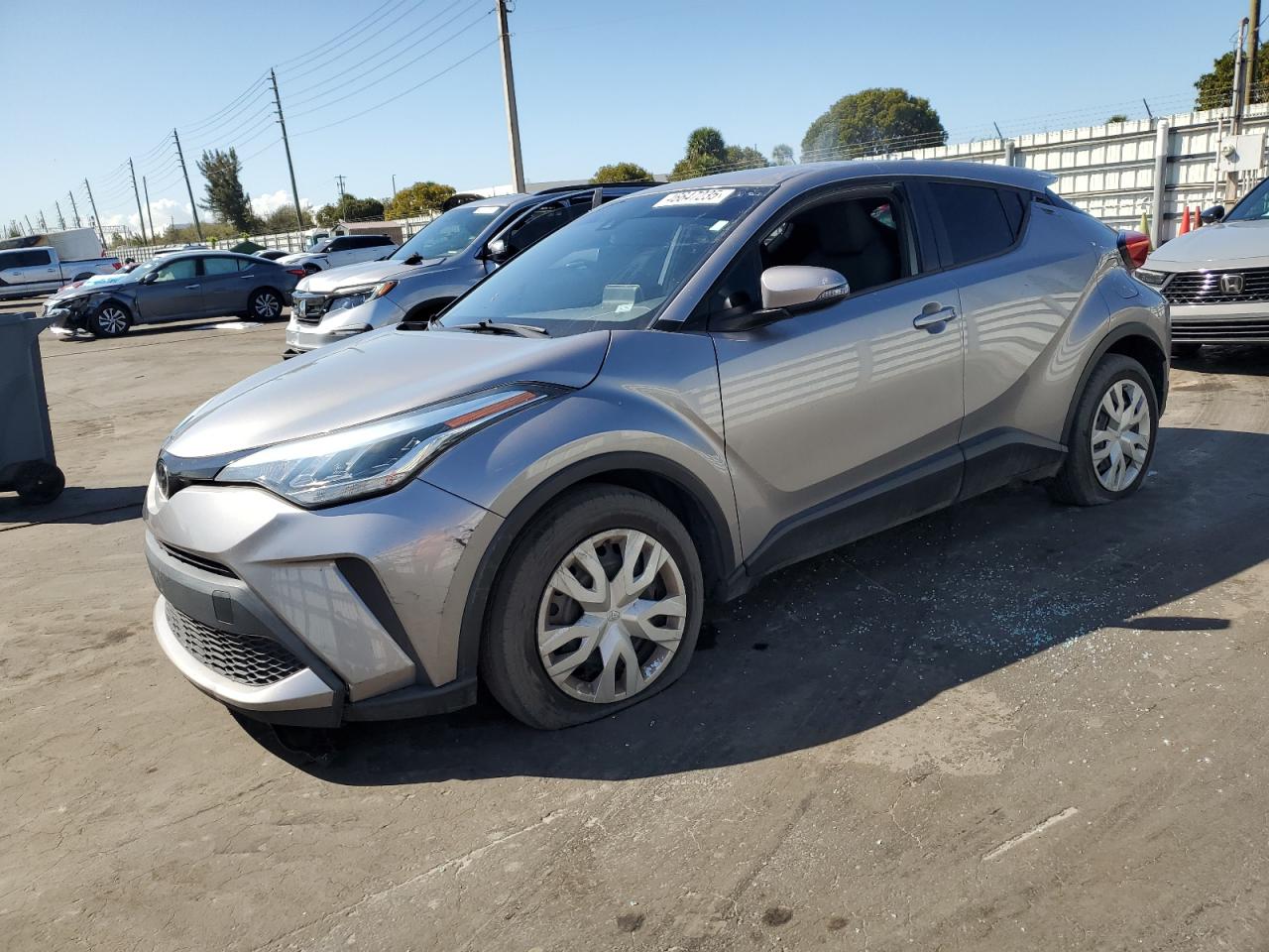 TOYOTA C-HR XLE 2020