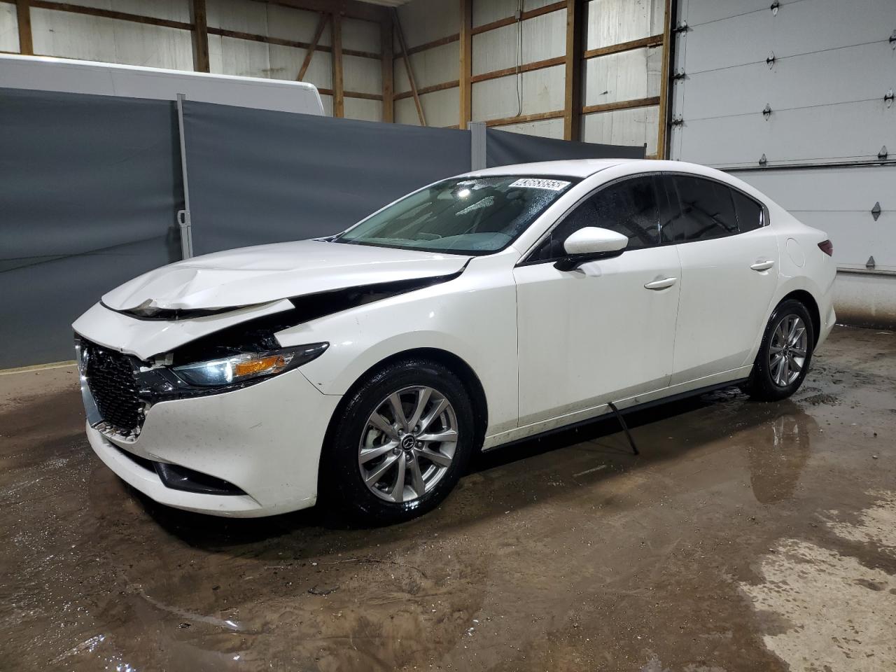 MAZDA 3 2019