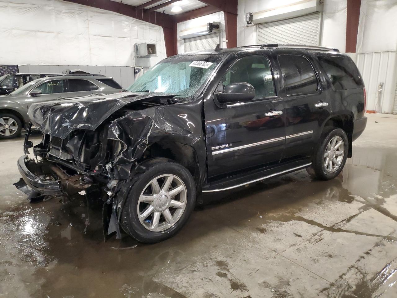 GMC YUKON DENA 2013
