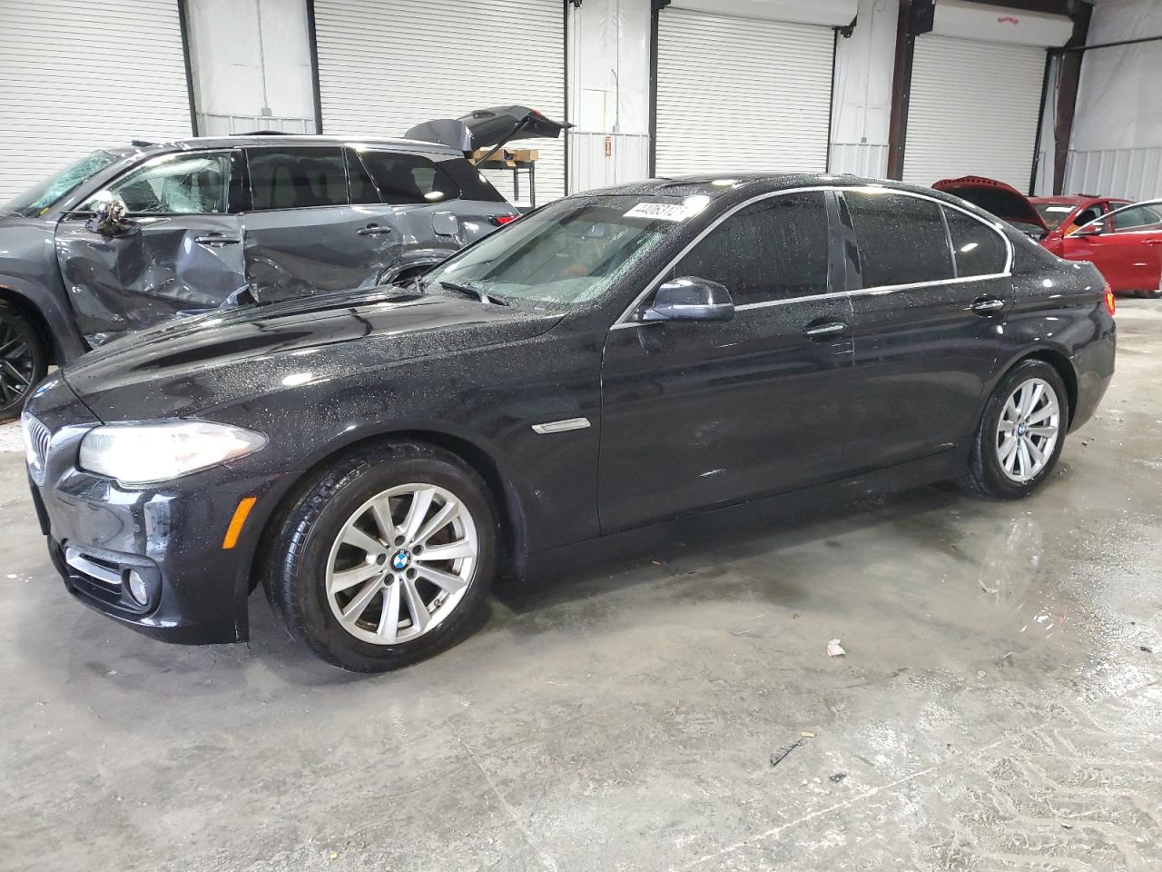 BMW 528 XI 2015