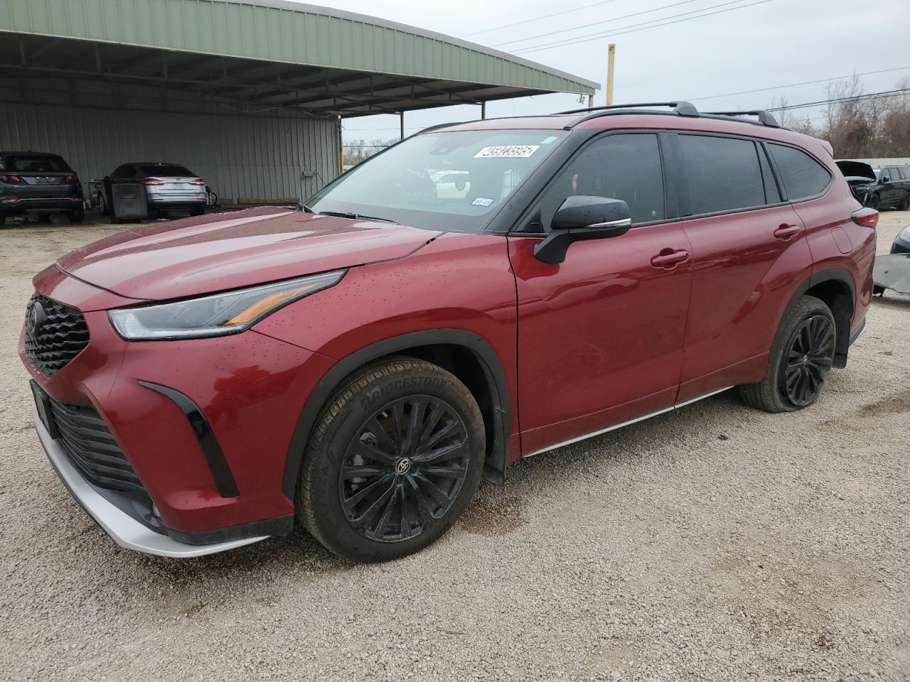 TOYOTA HIGHLANDER 2023