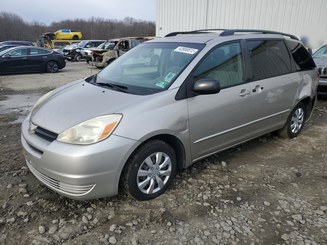 TOYOTA SIENNA CE 2005