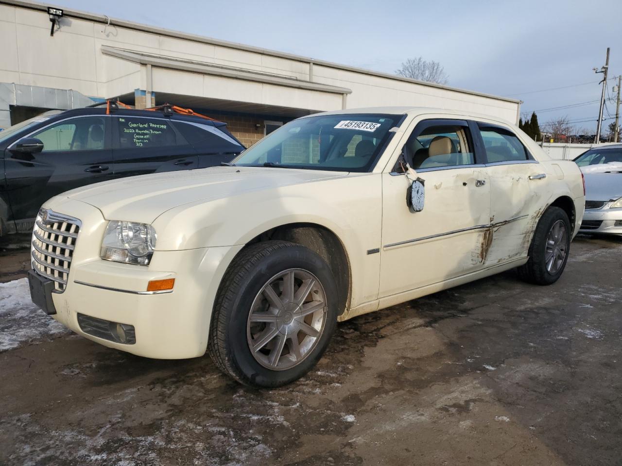 CHRYSLER 300 TOURIN 2010