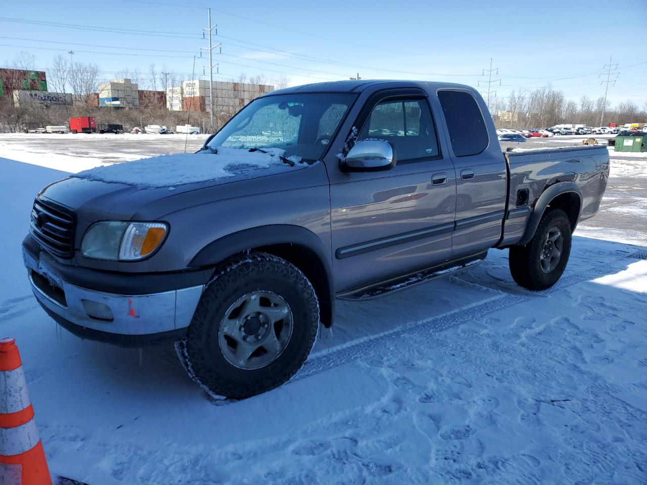 TOYOTA TUNDRA ACC 2001