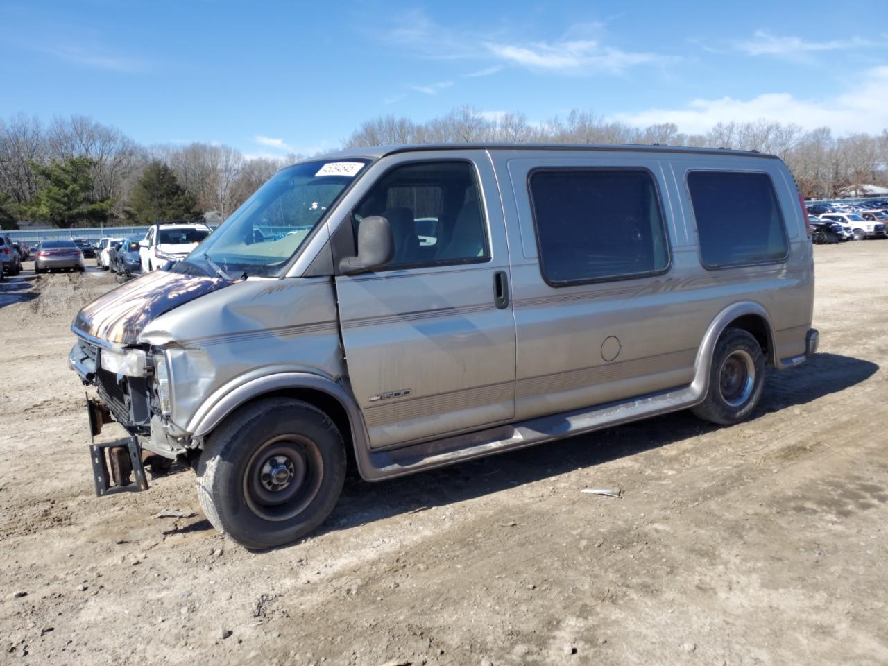 CHEVROLET EXPRESS G1 2000