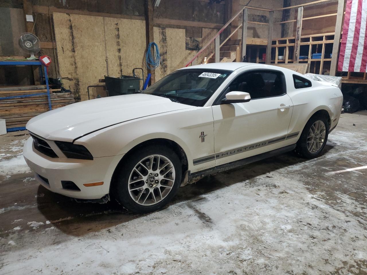 FORD MUSTANG 2012