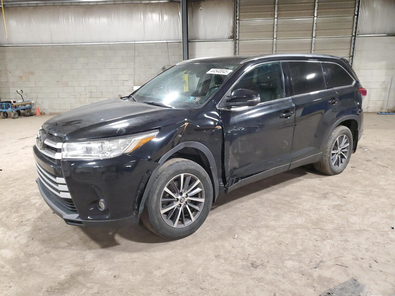 TOYOTA HIGHLANDER 2019