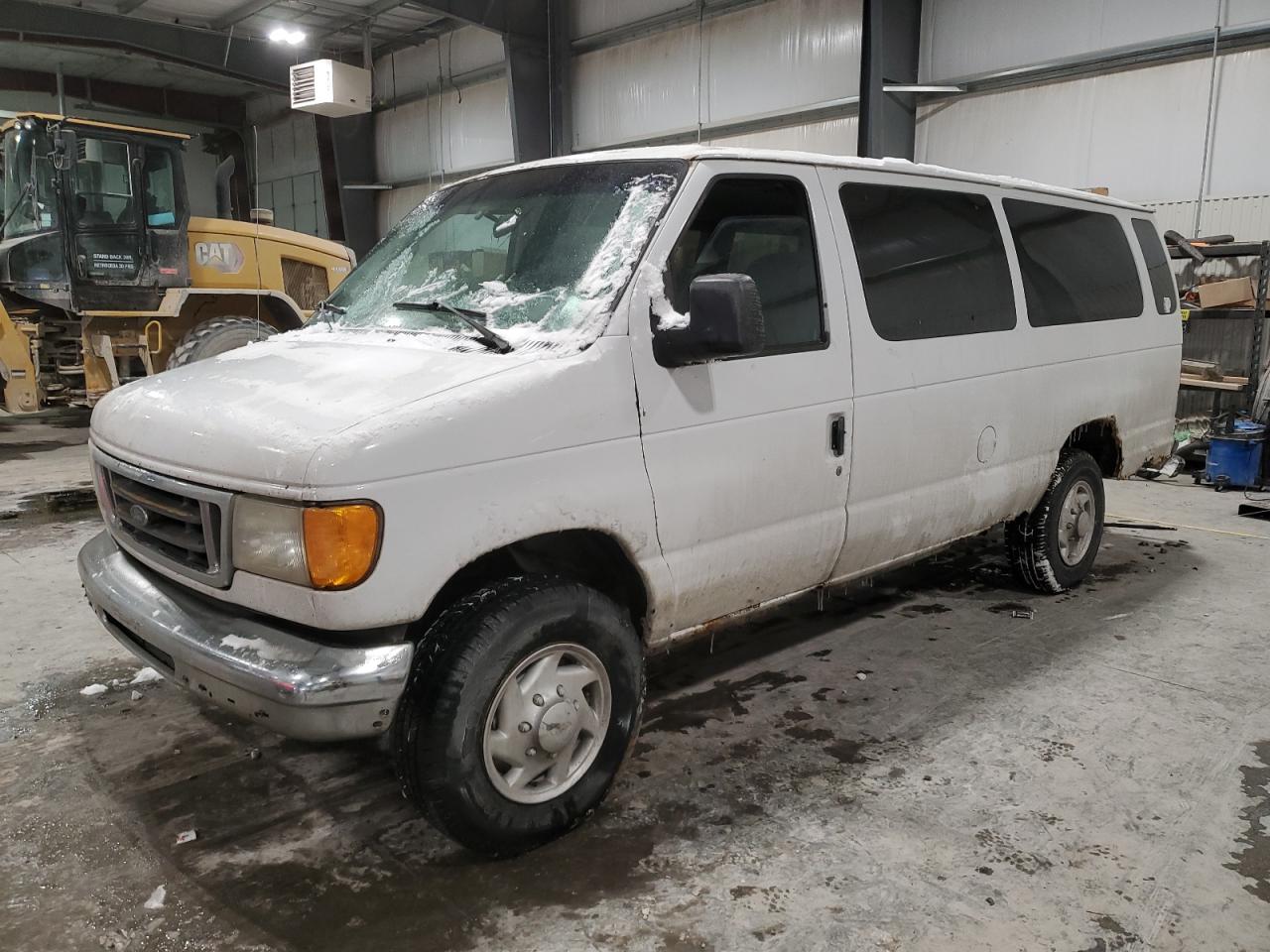 FORD ECONOLINE 2004