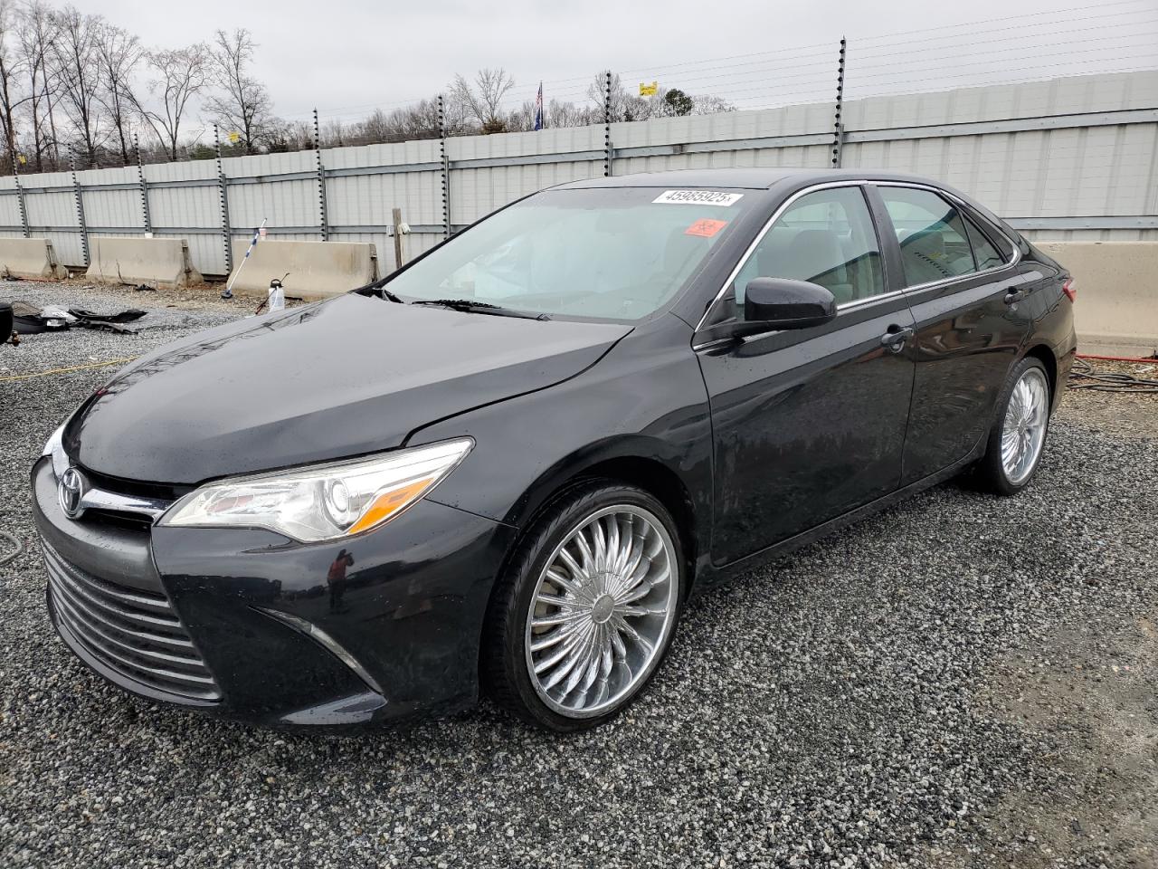 TOYOTA CAMRY LE 2016