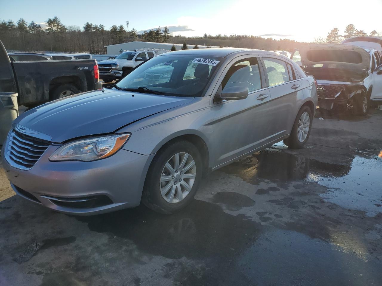 CHRYSLER 200 TOURIN 2013