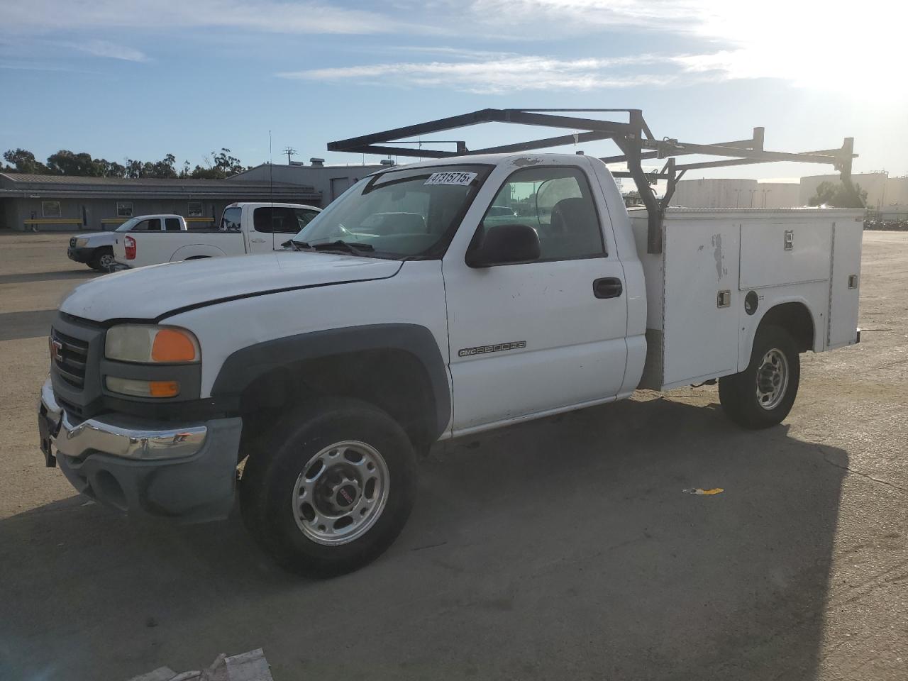 GMC SIERRA C25 2005