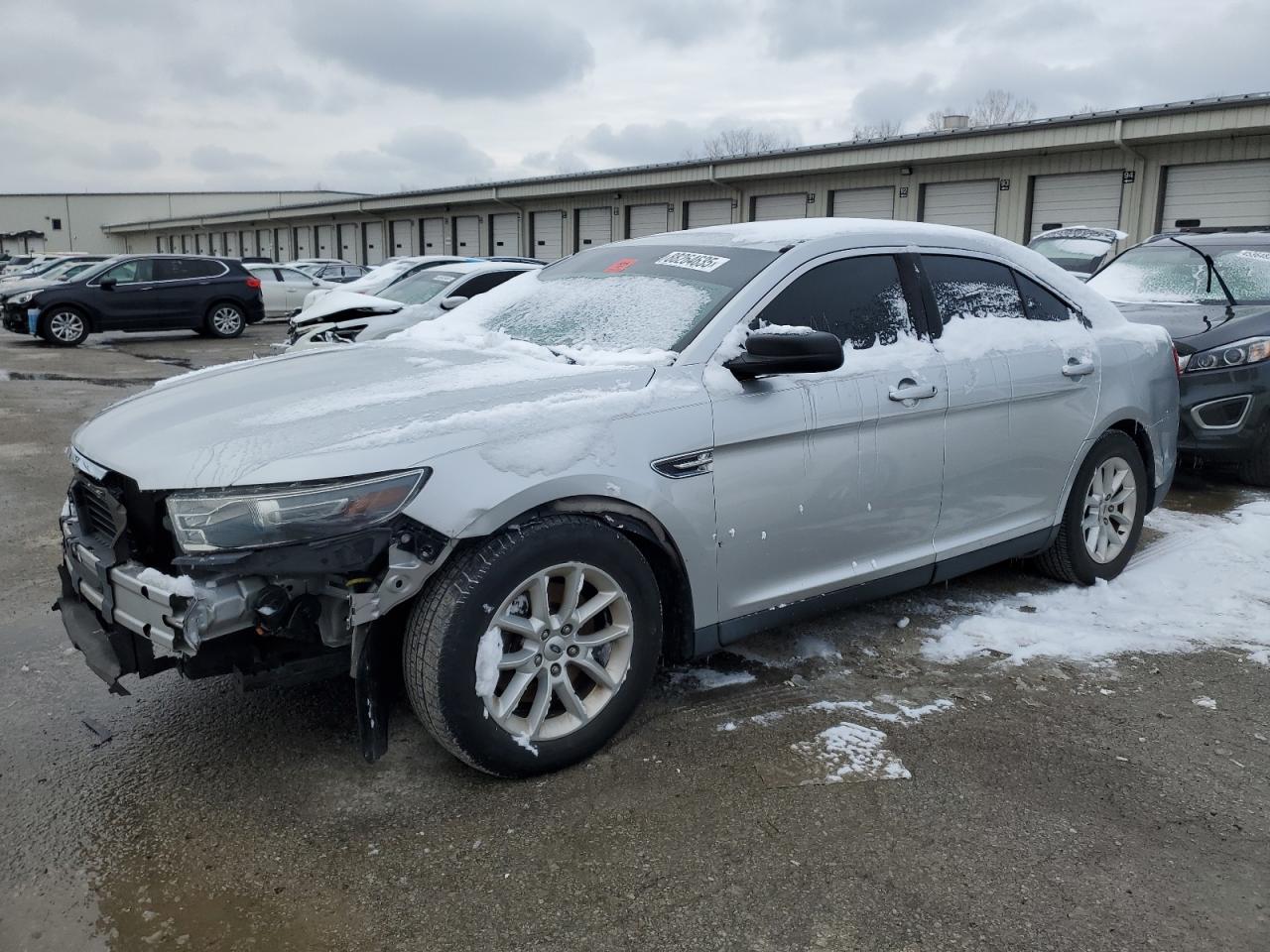 FORD TAURUS SE 2015