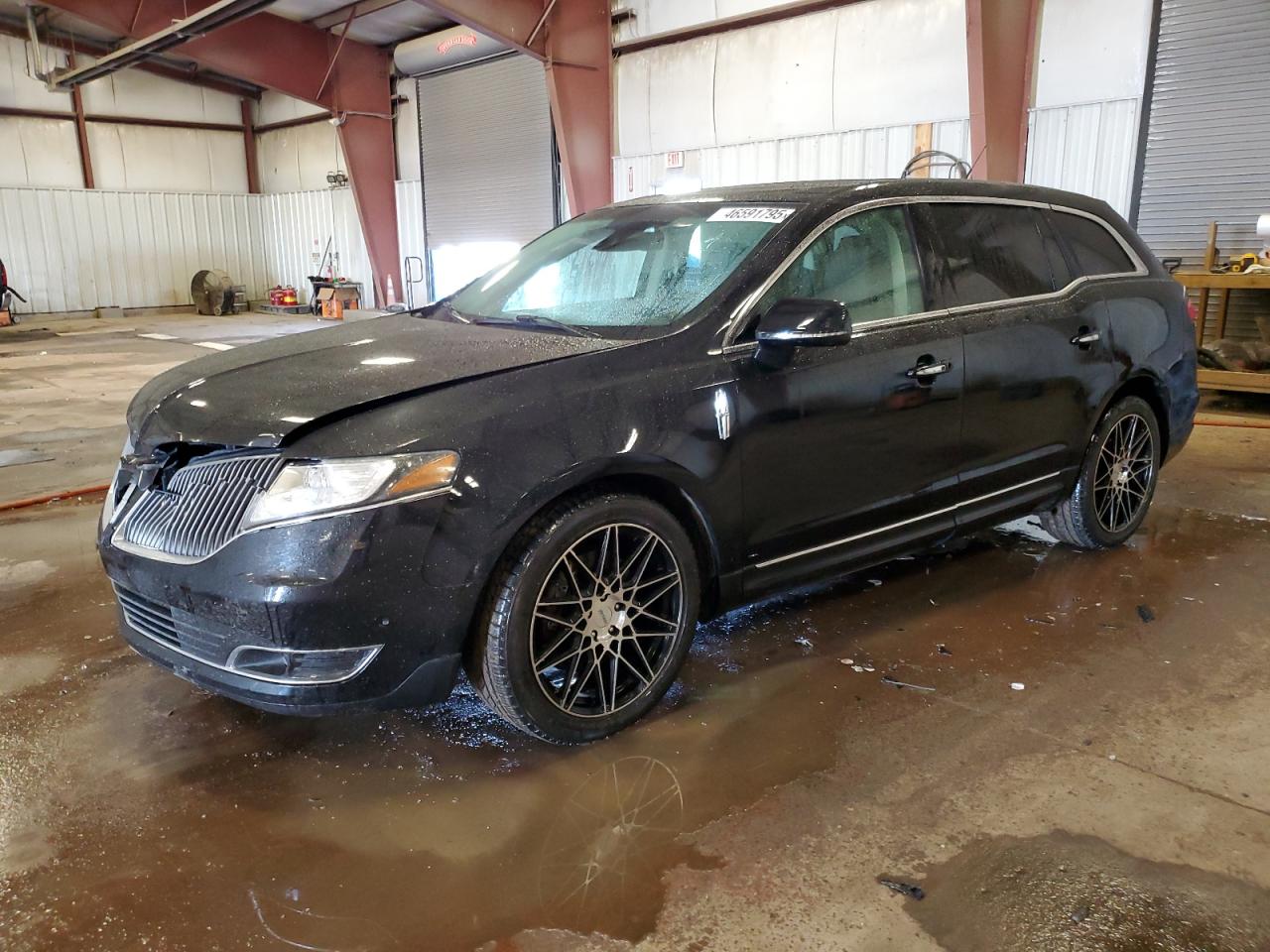 LINCOLN MKT 2013