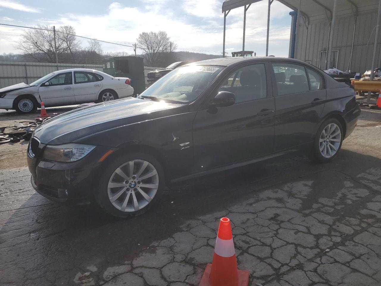BMW 328 XI 2011
