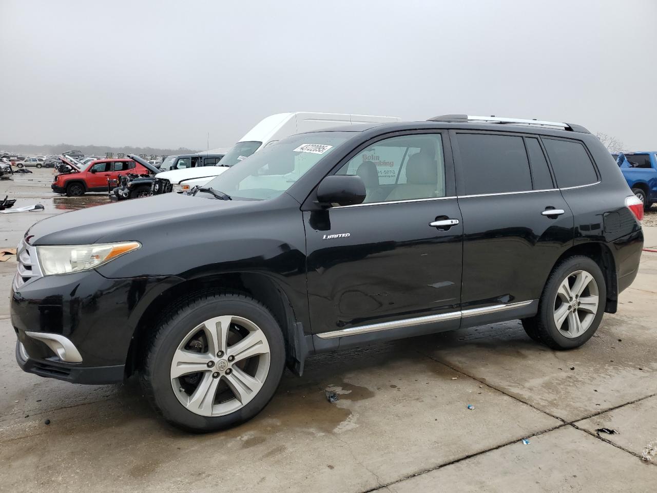 TOYOTA HIGHLANDER 2013