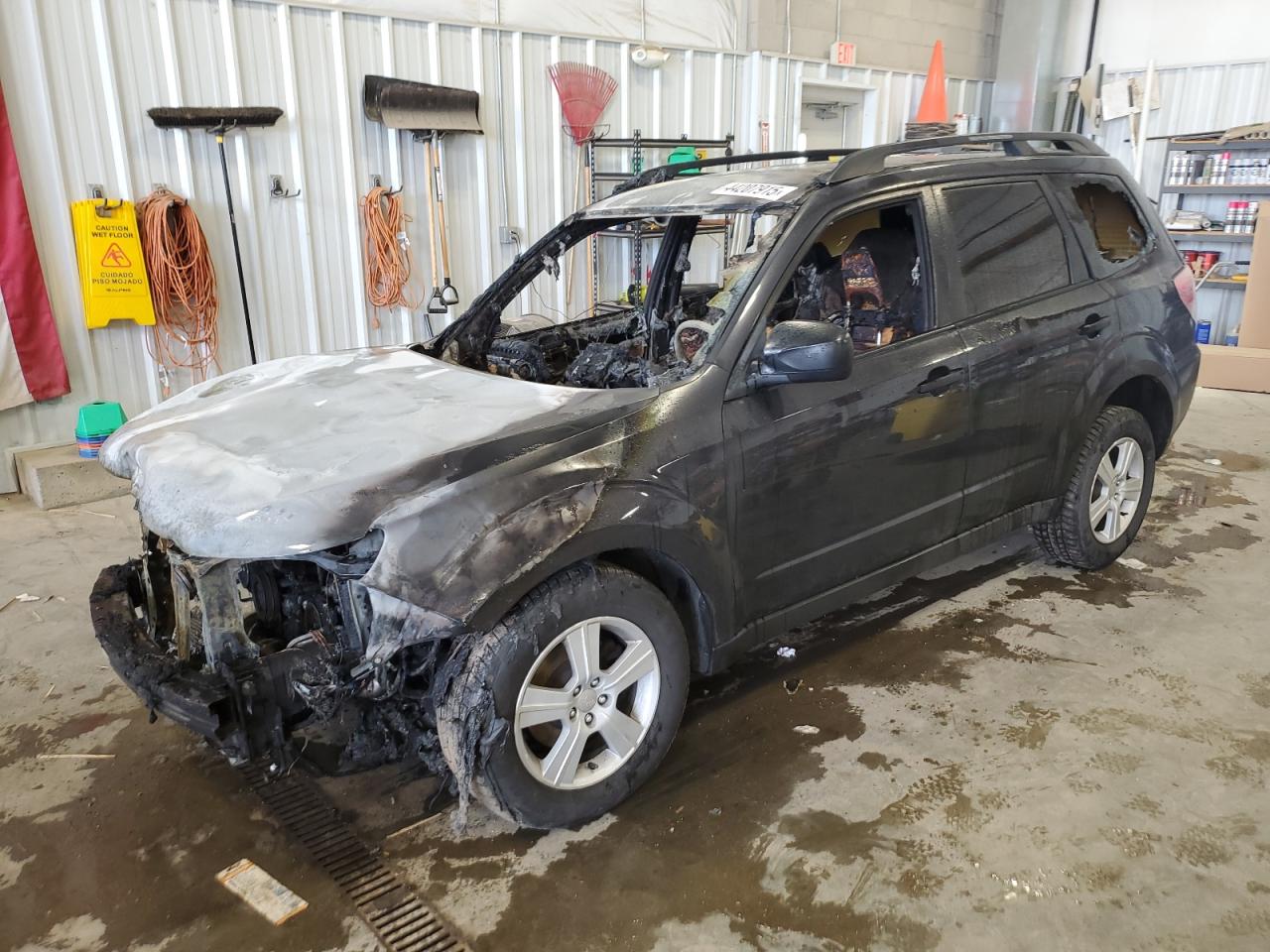SUBARU FORESTER X 2010