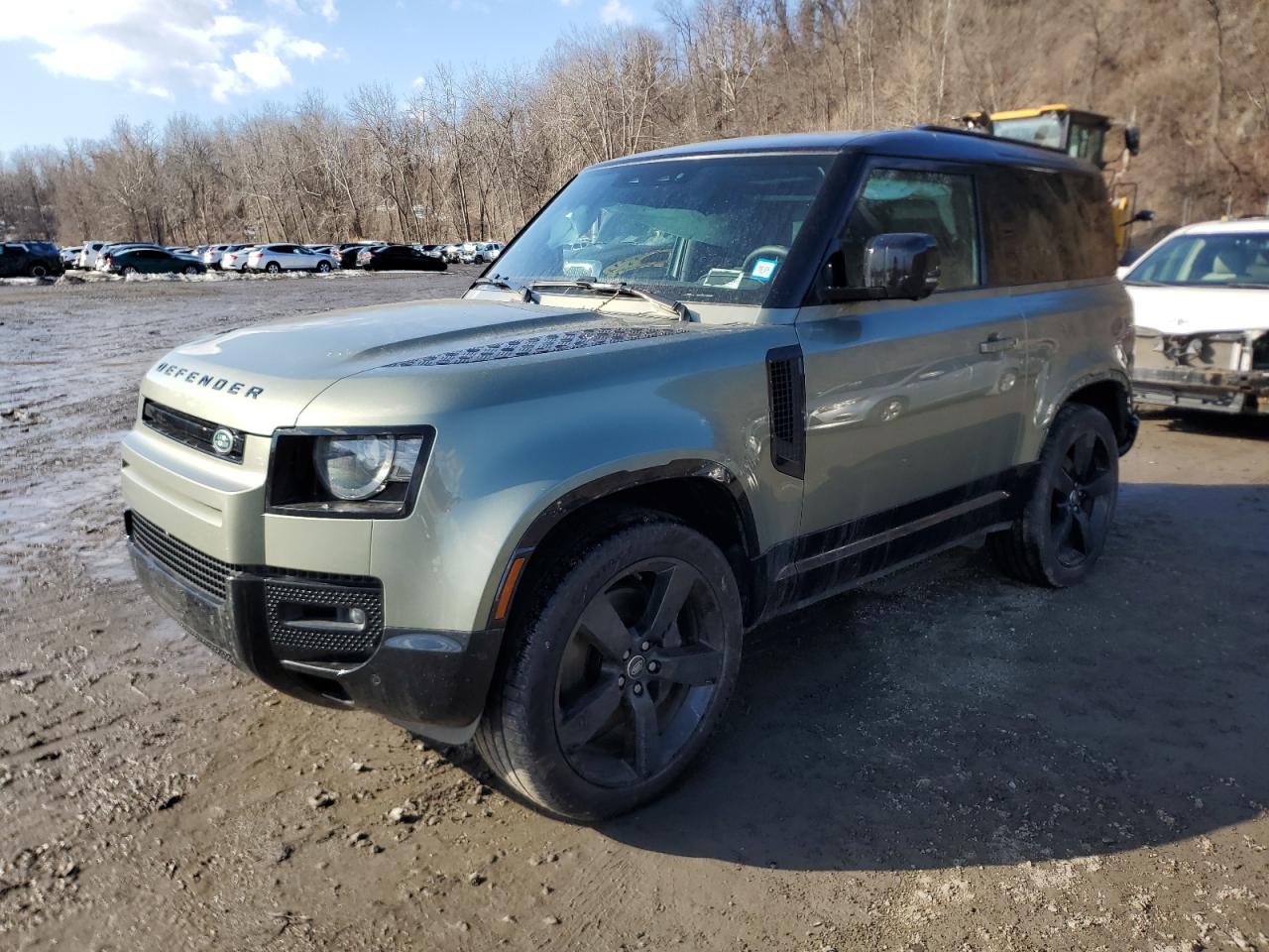 LAND ROVER DEFENDER 9 2025