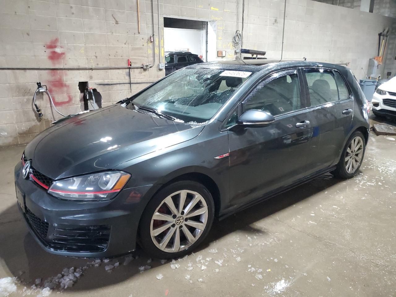 VOLKSWAGEN GTI 2015