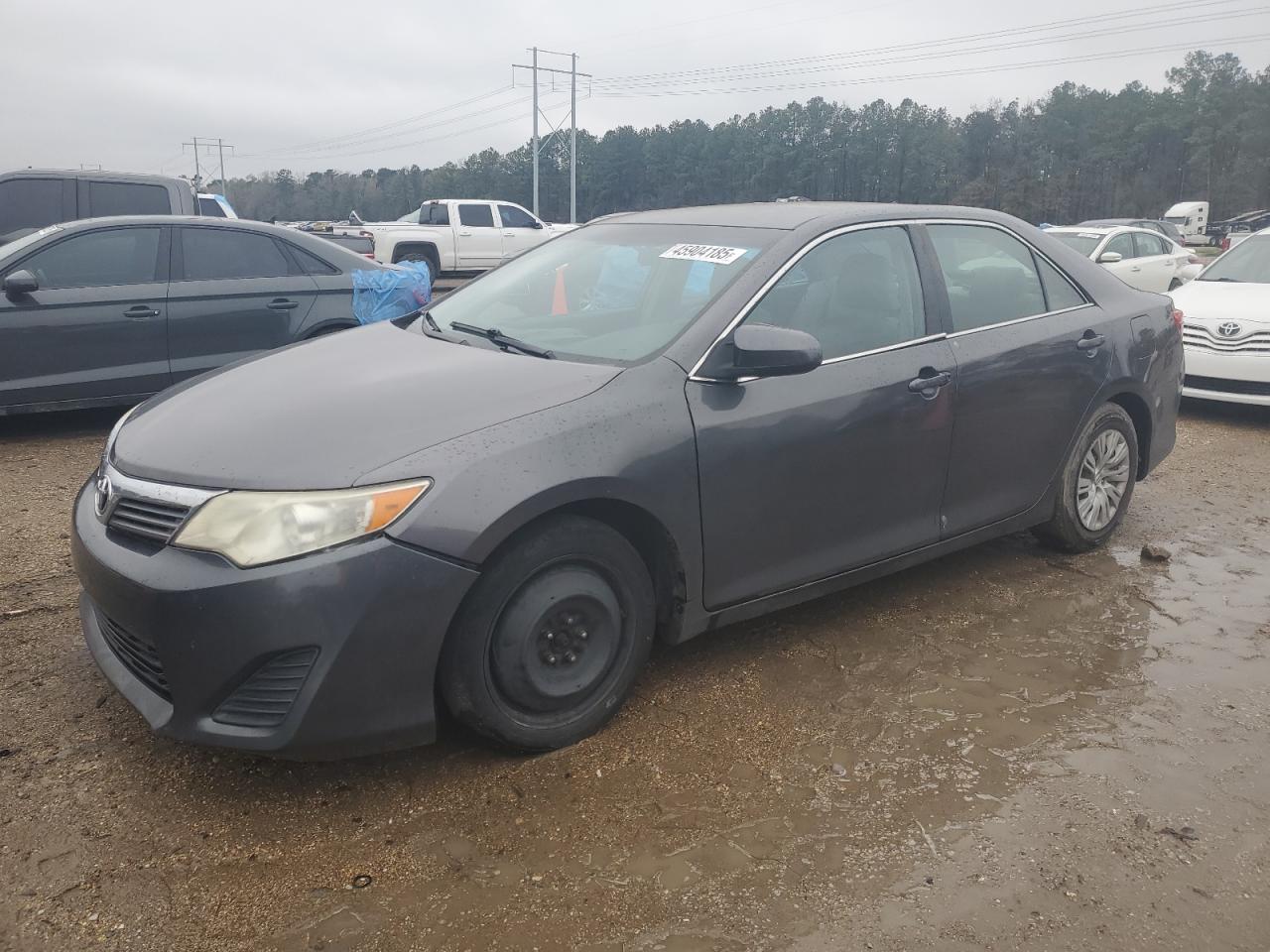 TOYOTA CAMRY L 2013