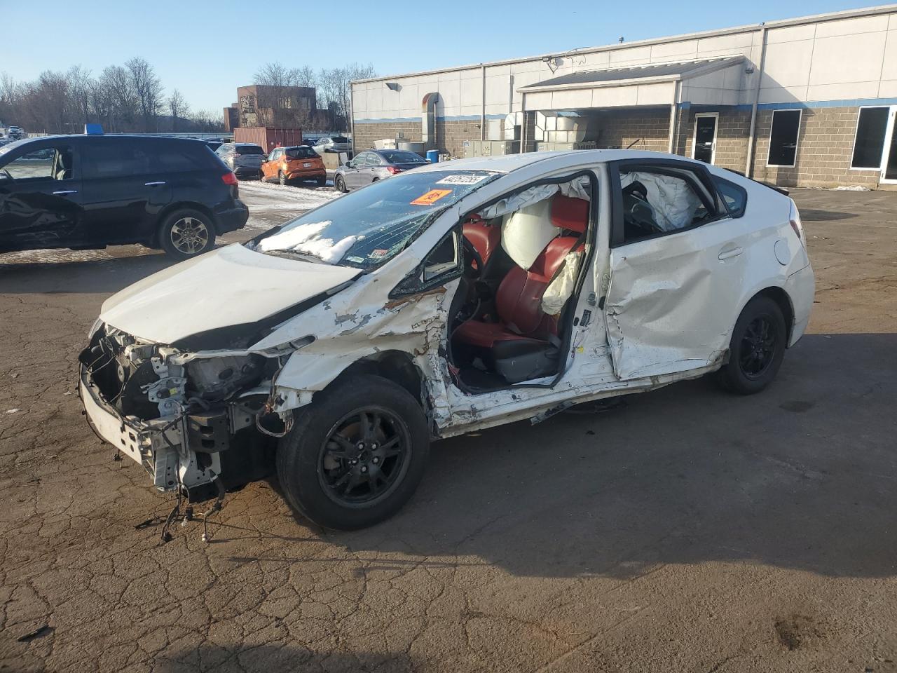TOYOTA PRIUS 2015