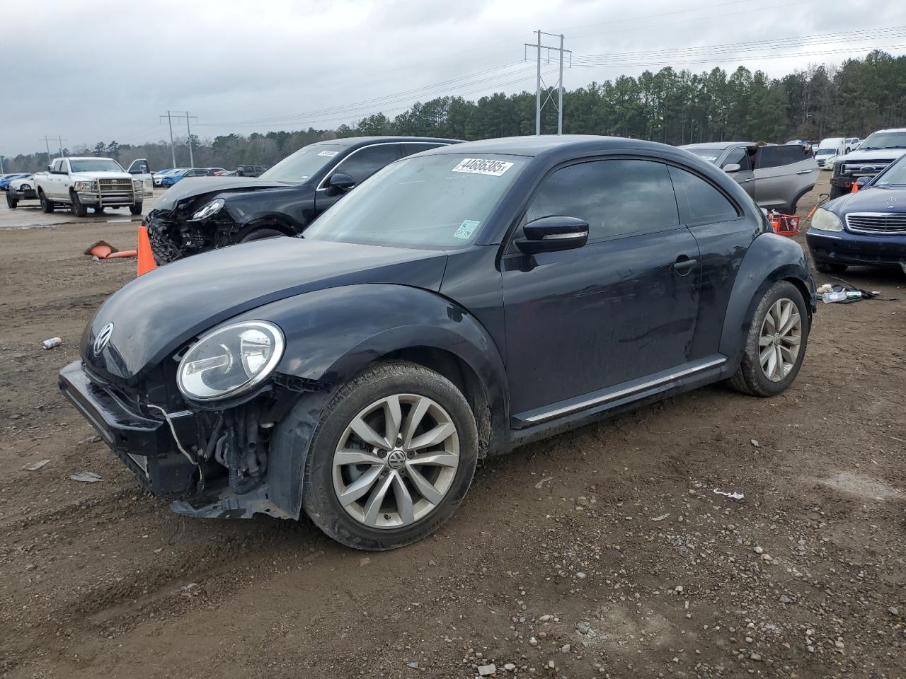 VOLKSWAGEN BEETLE 1.8 2017