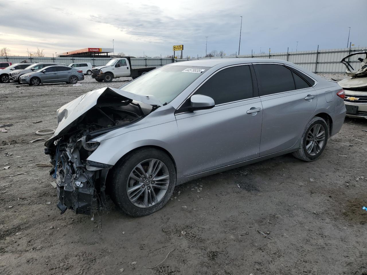 TOYOTA CAMRY LE 2015