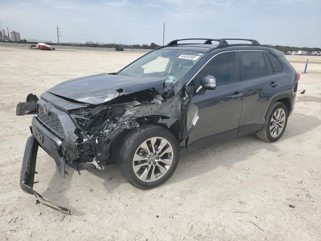 TOYOTA RAV4 XLE P 2020