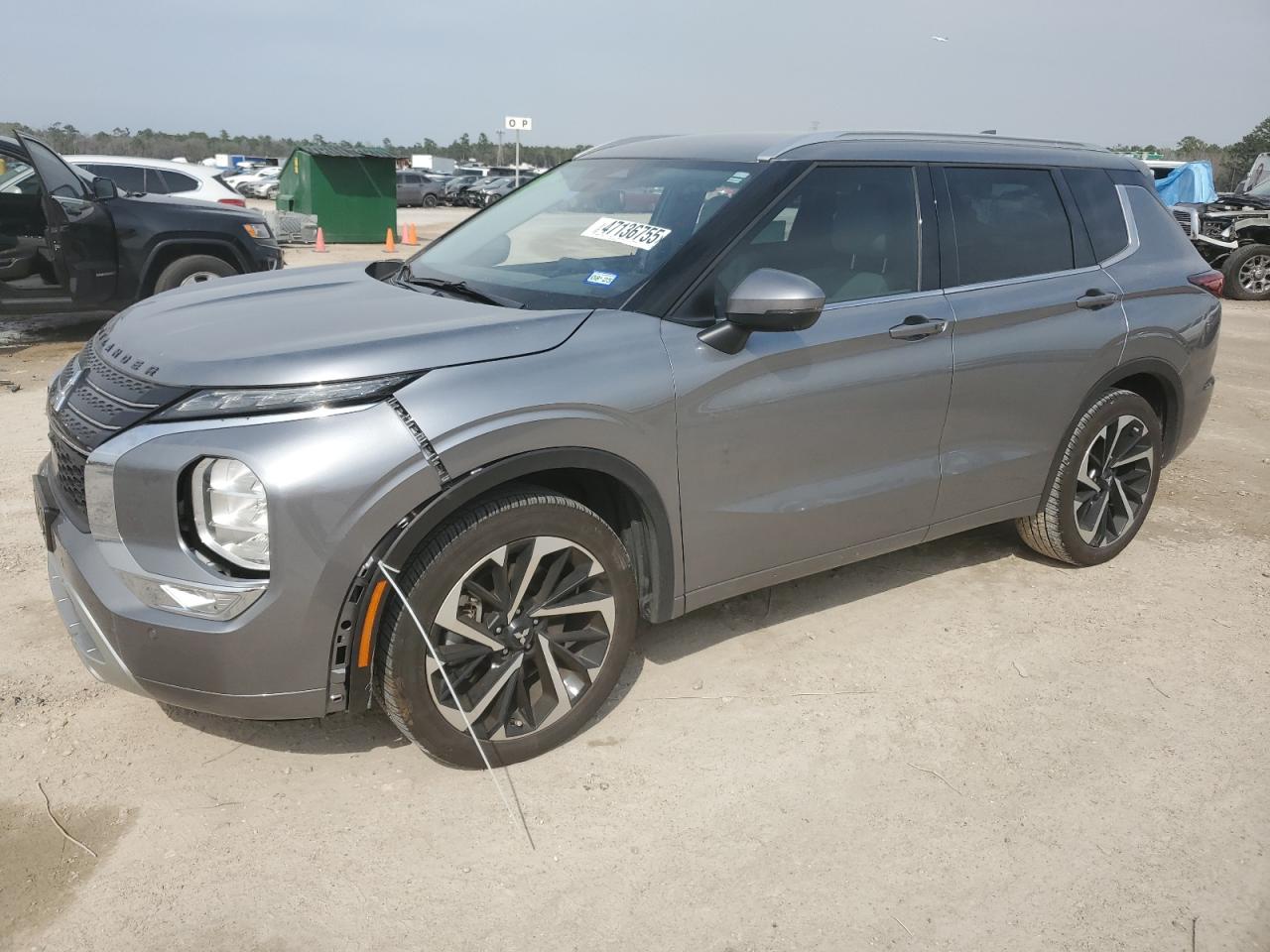MITSUBISHI OUTLANDER 2023