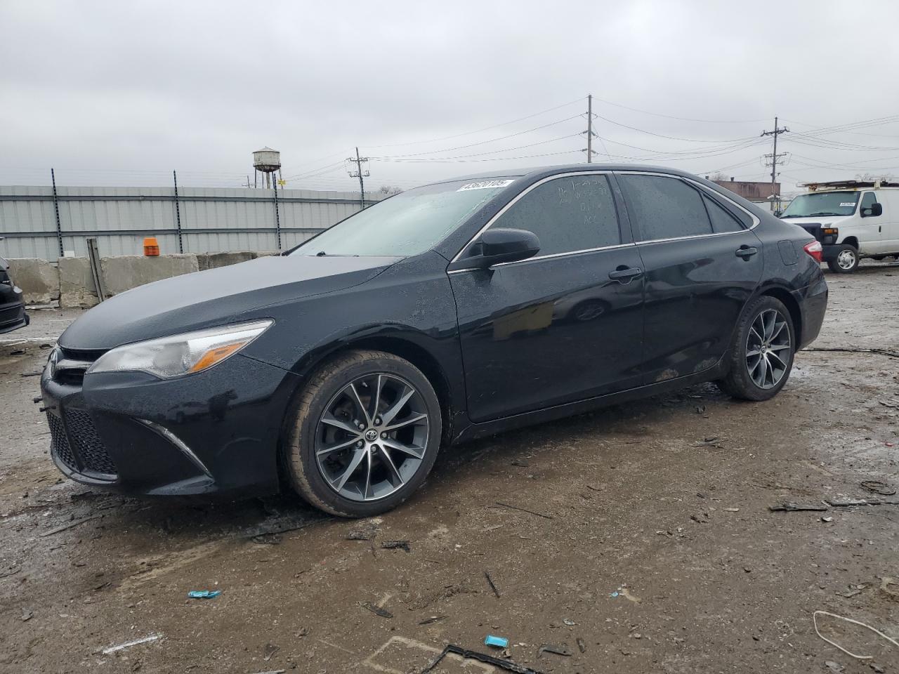 TOYOTA CAMRY LE 2015