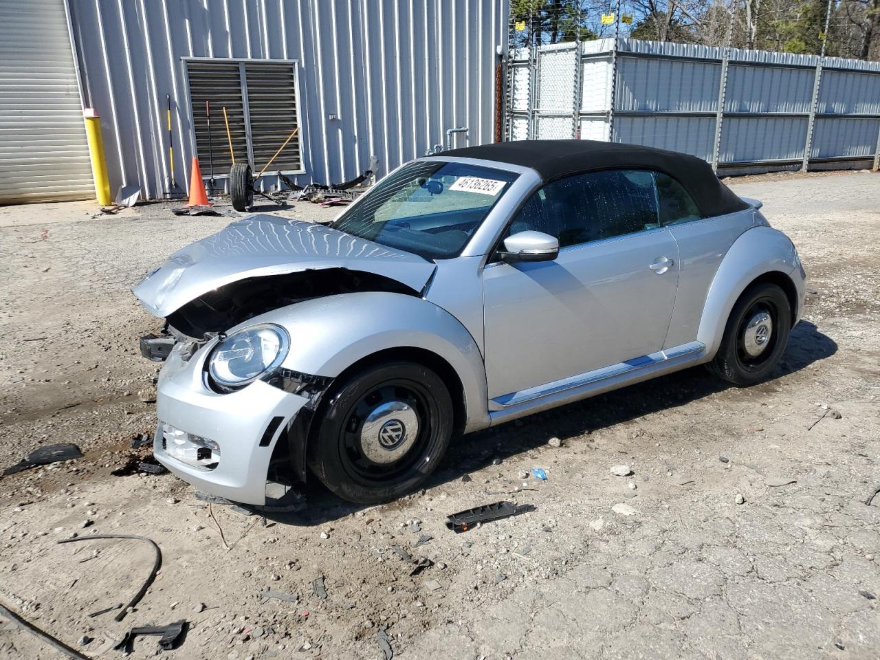 VOLKSWAGEN BEETLE 2013