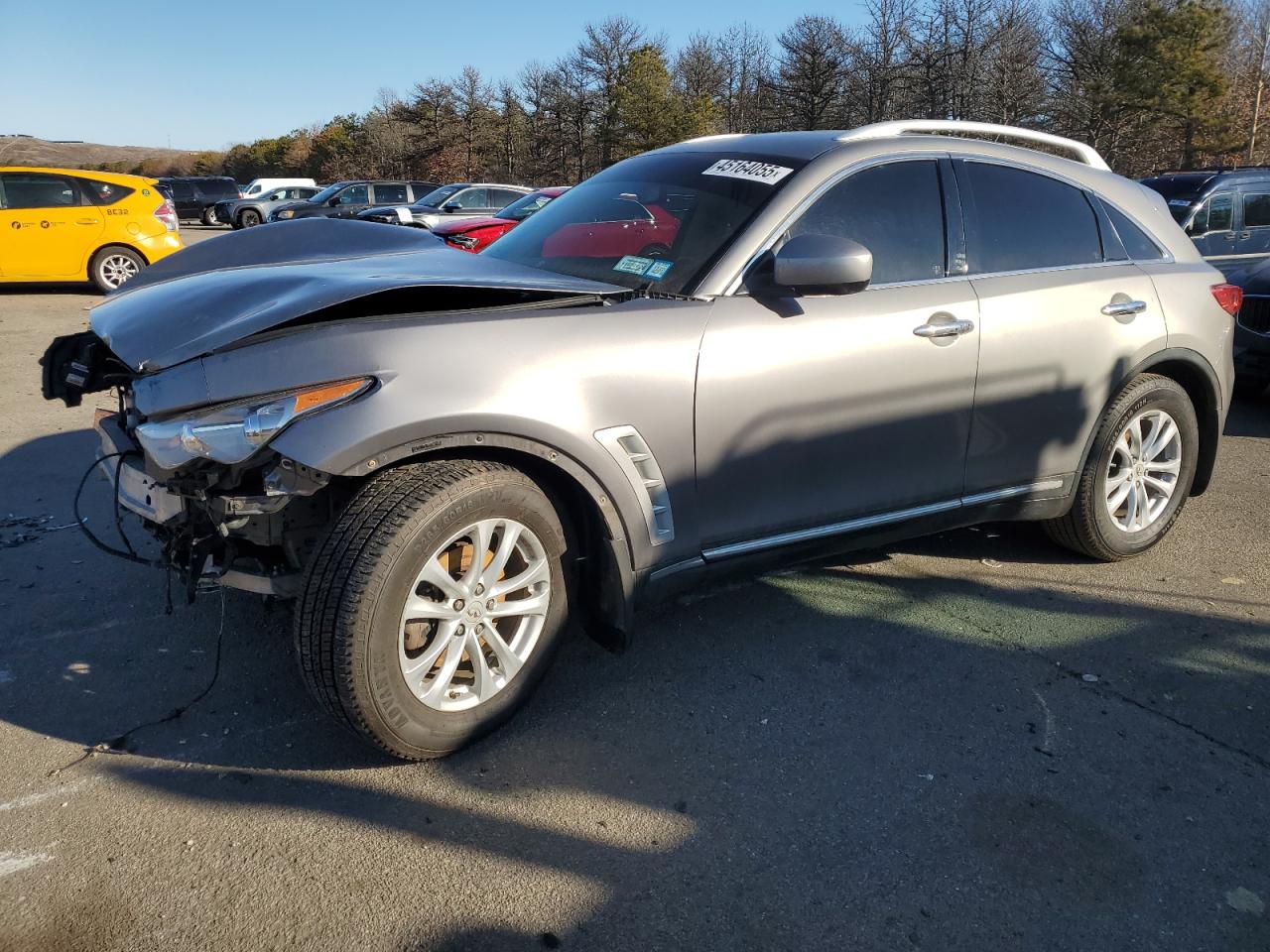 INFINITI FX35 2010