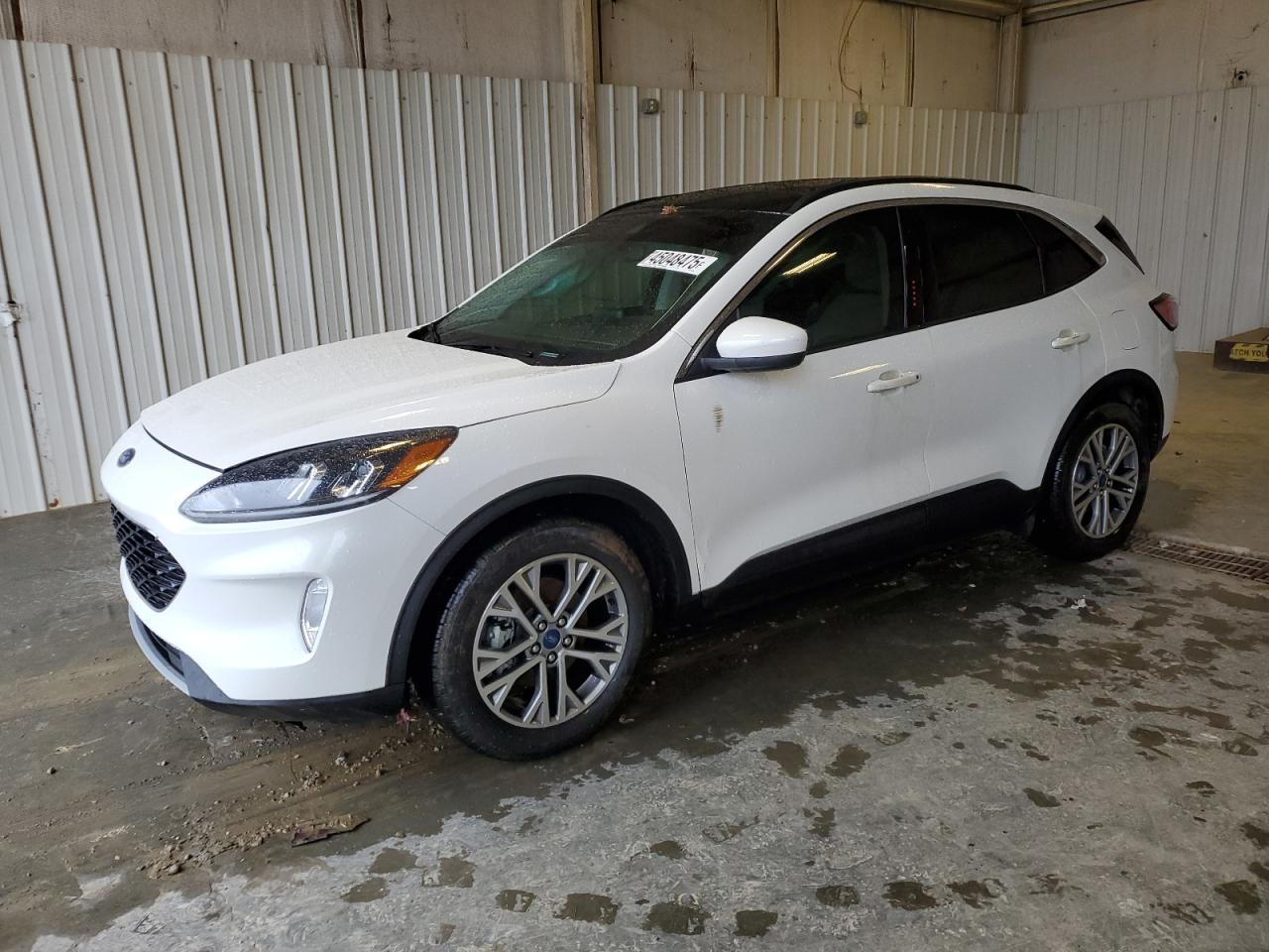 FORD ESCAPE SEL 2022