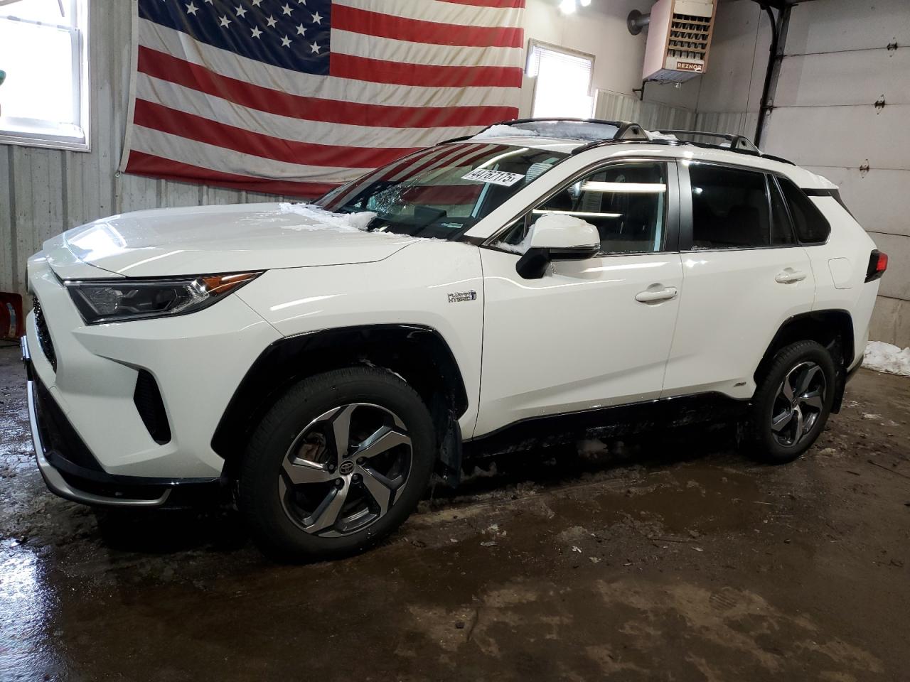TOYOTA RAV4 PRIME 2021