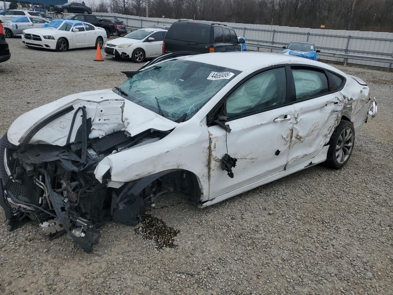 CHRYSLER 200 S 2015