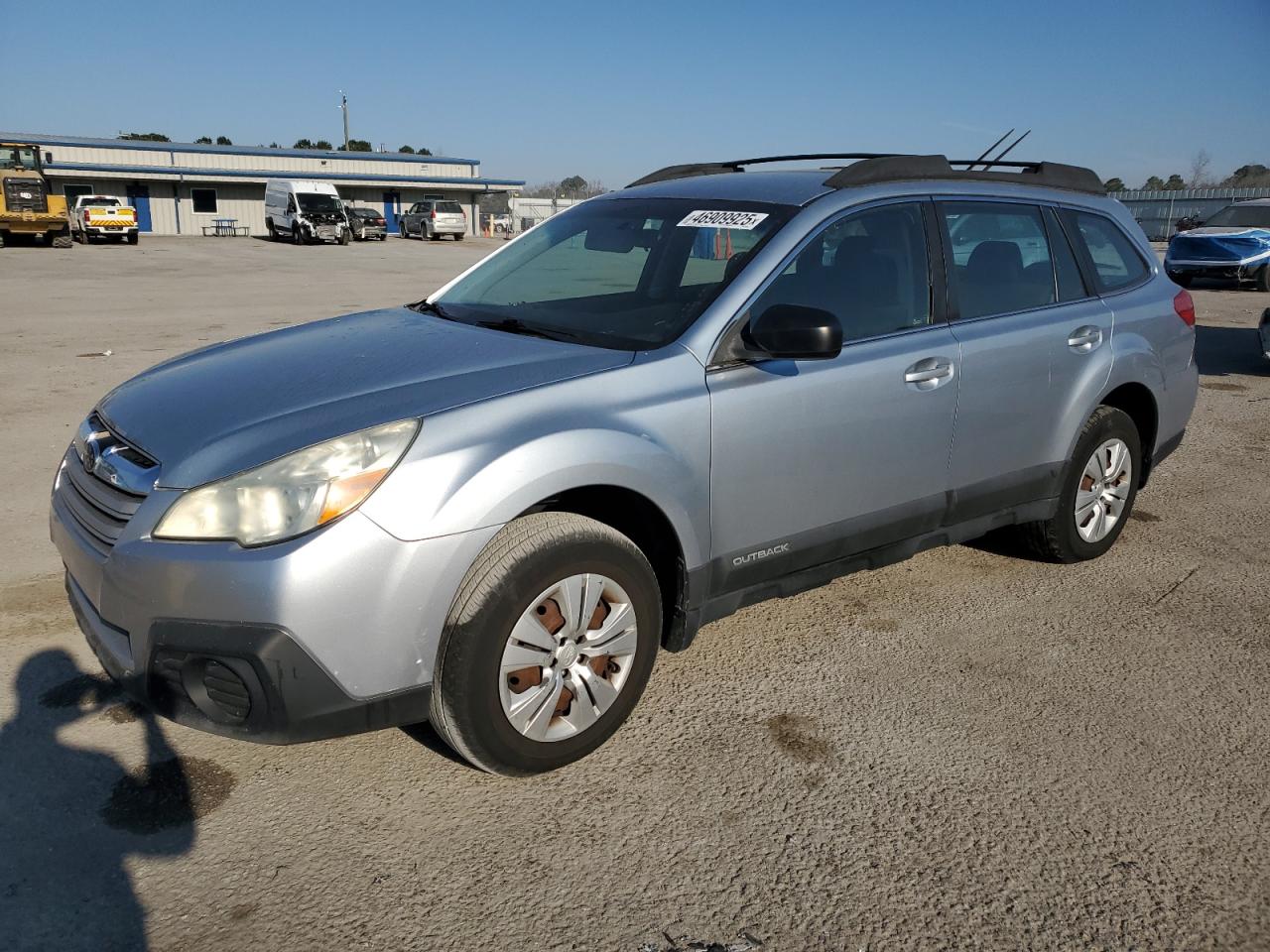 SUBARU OUTBACK 2. 2013