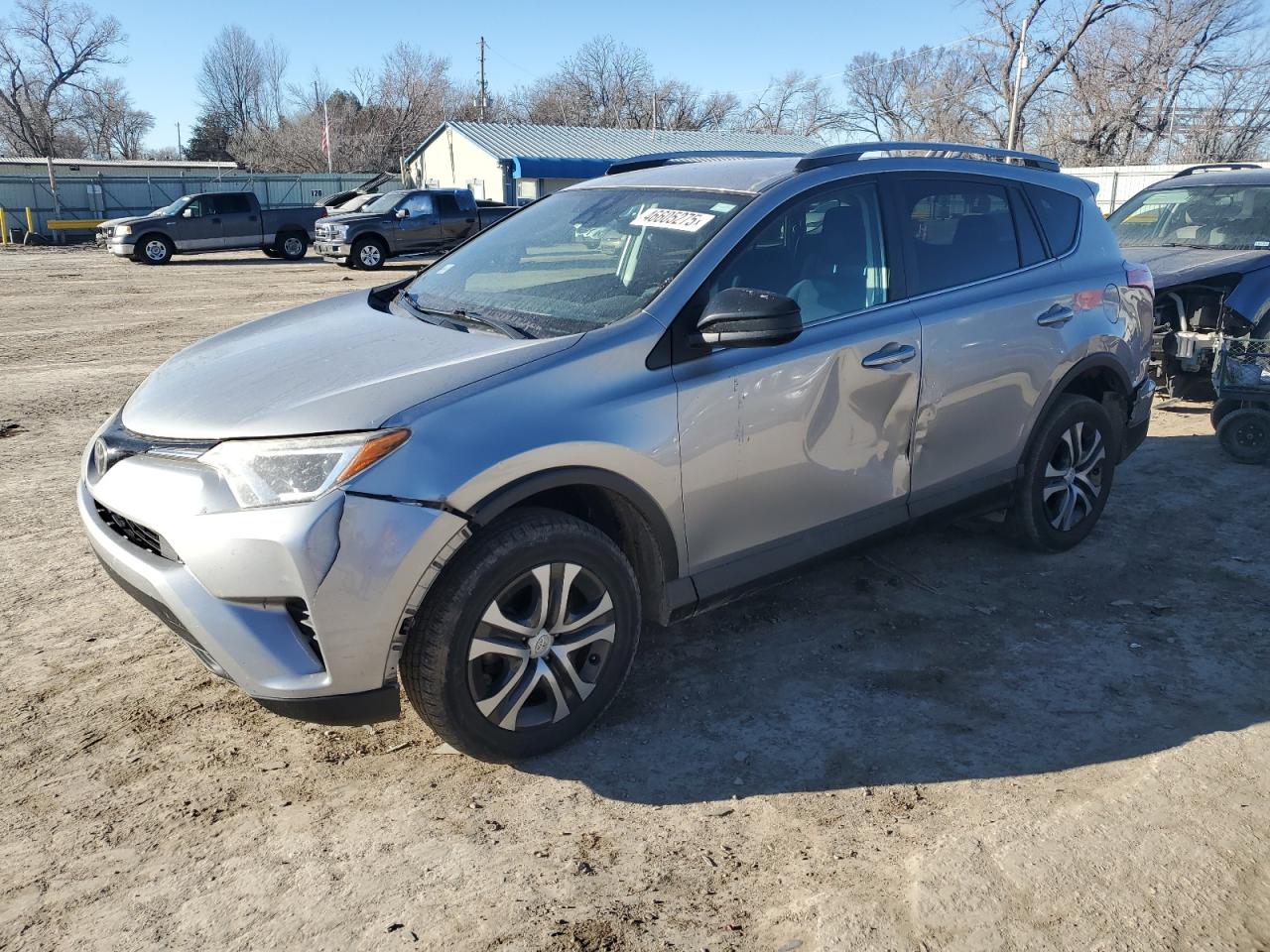 TOYOTA RAV4 LE 2017