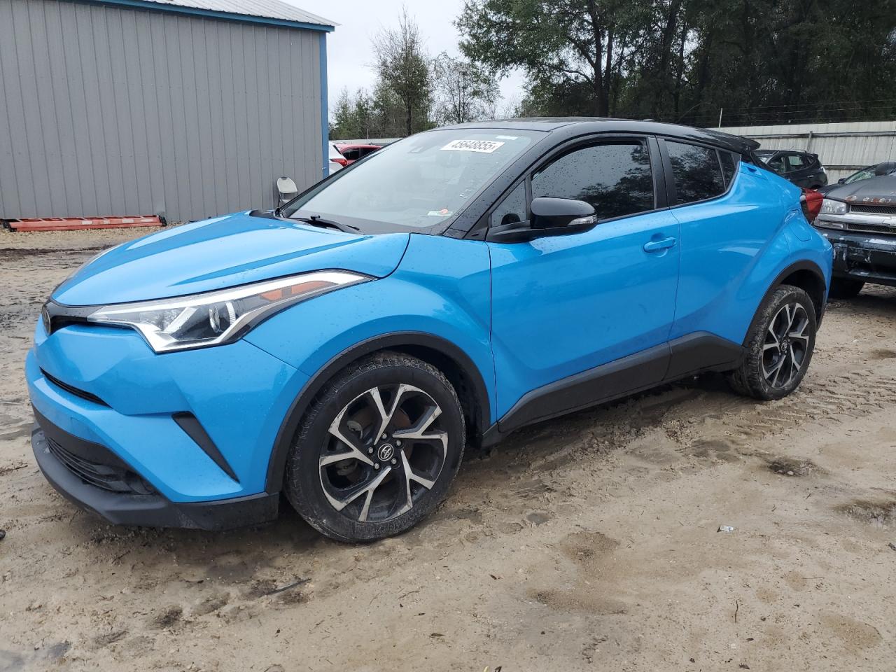 TOYOTA C-HR XLE 2019