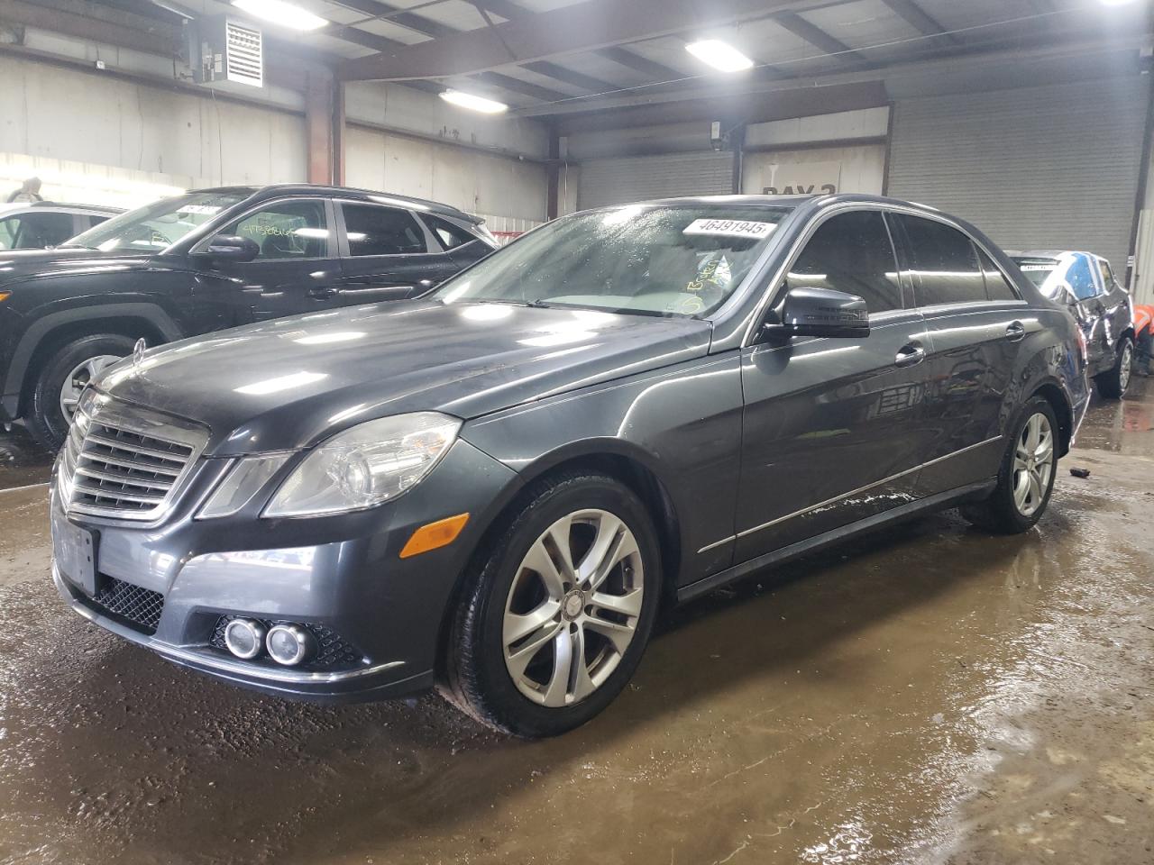 MERCEDES-BENZ E350 2010