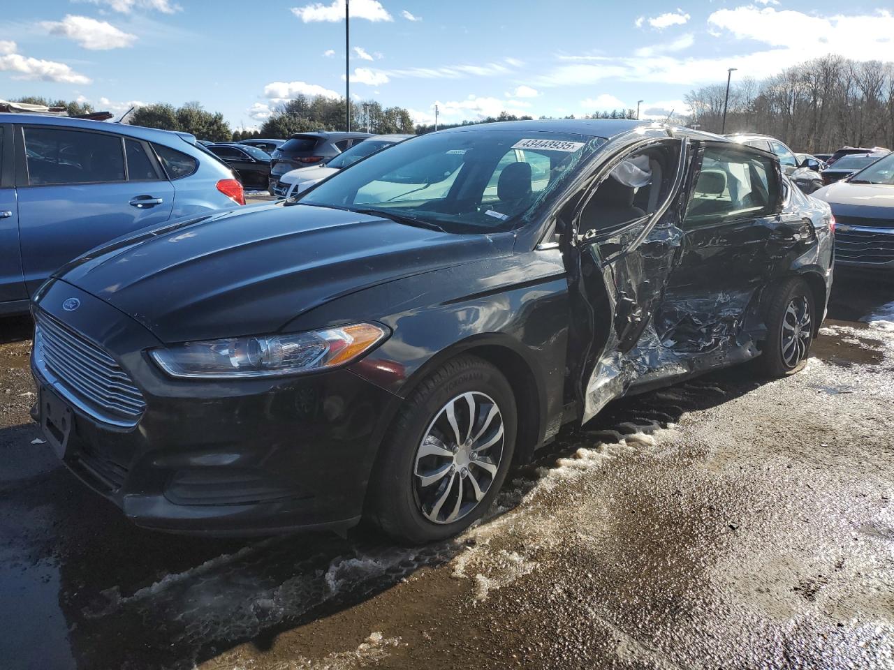 FORD FUSION S 2014