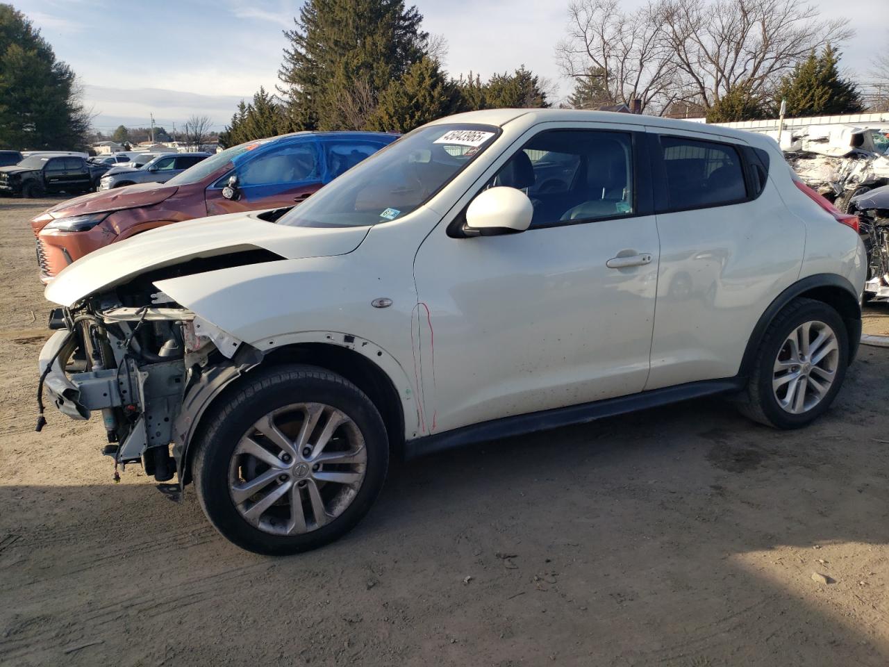 NISSAN JUKE S 2011
