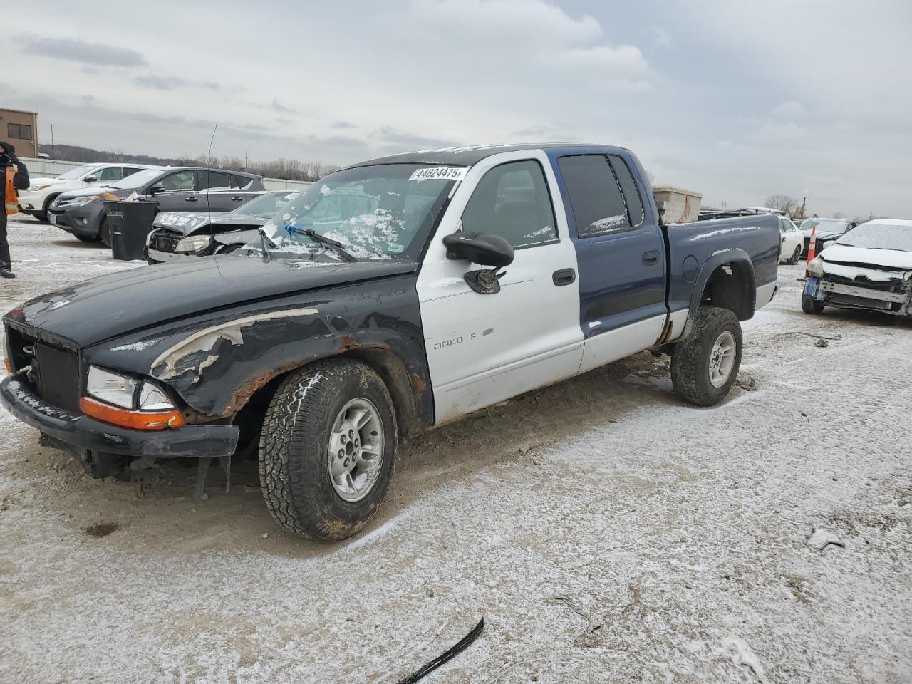 DODGE DAKOTA QUA 2001