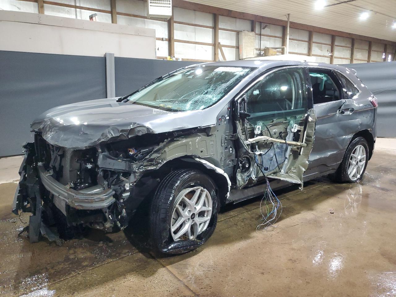 FORD EDGE SEL 2023